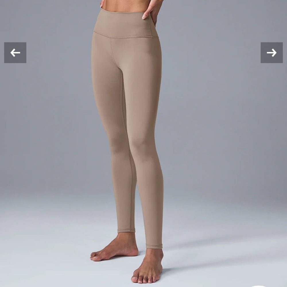 NWT Alo Yoga leggings